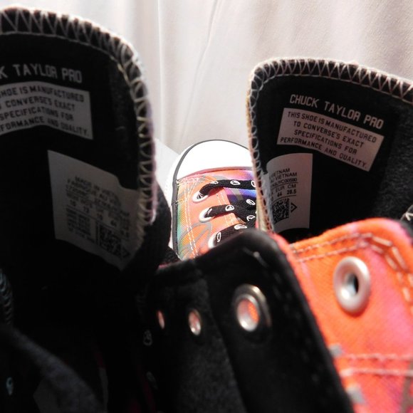 Converse Chuck Taylor All Star Tie Dye High Top Sneakers Unisex - Picture 7 of 9